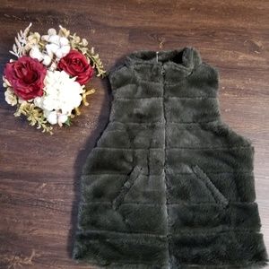 Cozy green vest